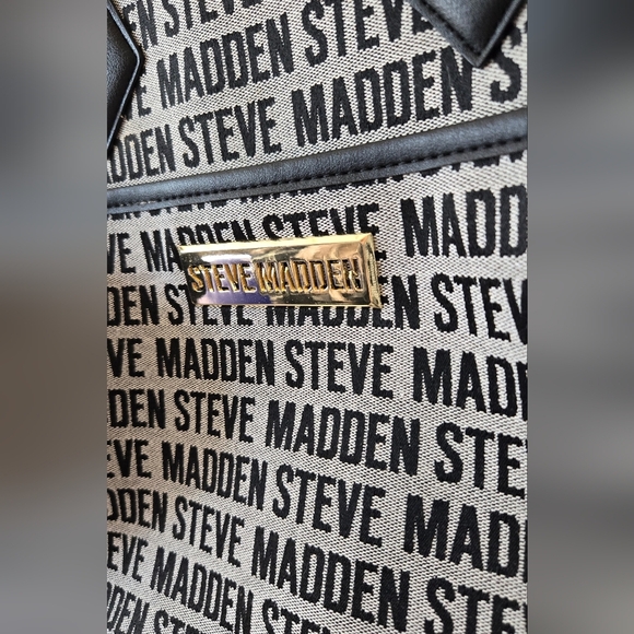 Steve Madden Black & Grey, Repeat Logo Shopper Handbag with removable Extra Bag - Picture 11 of 13